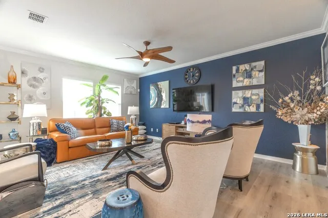 13528 LUNAR LGT St Hedwig, TX 78152