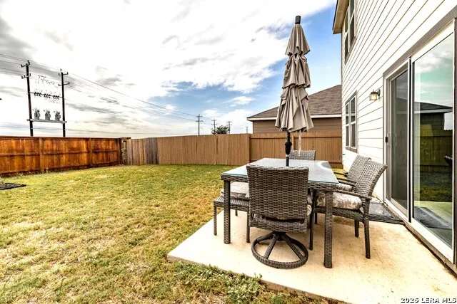 13528 LUNAR LGT St Hedwig, TX 78152