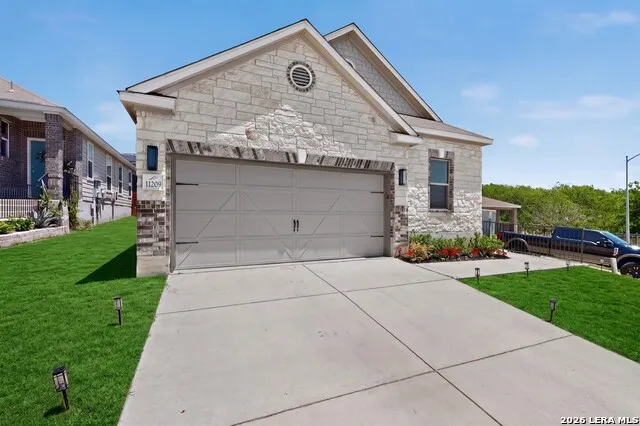11209 Plaudit San Antonio, TX 78245