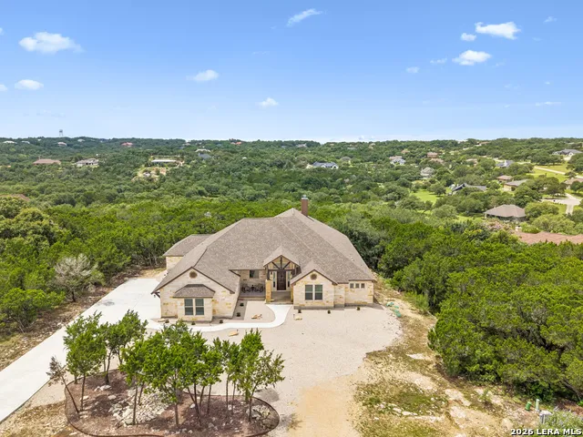 169 LONGWOOD DR New Braunfels, TX 78132