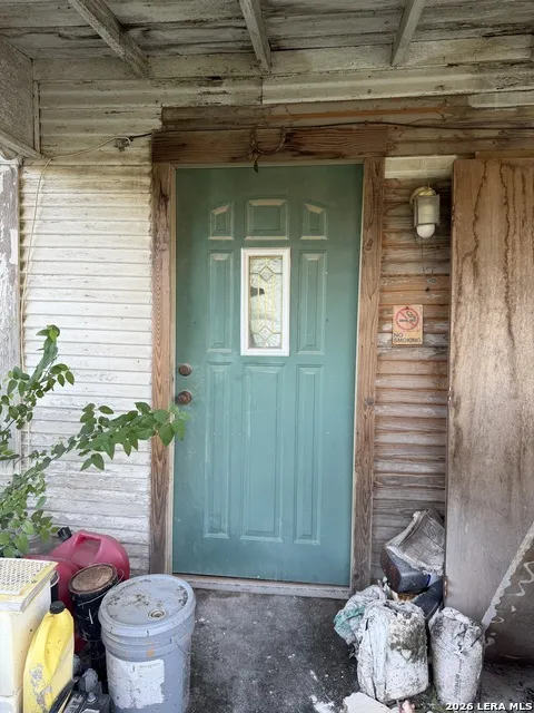 514 E Spring Street Brackettville, TX 78832