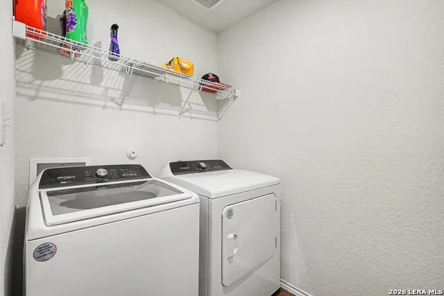 166 Hazy Glade Dr Seguin, TX 78155
