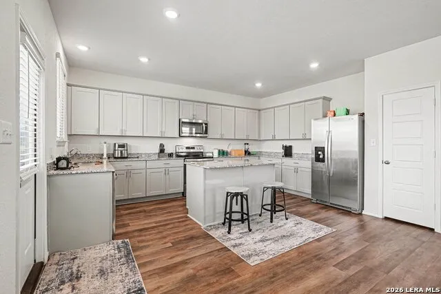 166 Hazy Glade Dr Seguin, TX 78155
