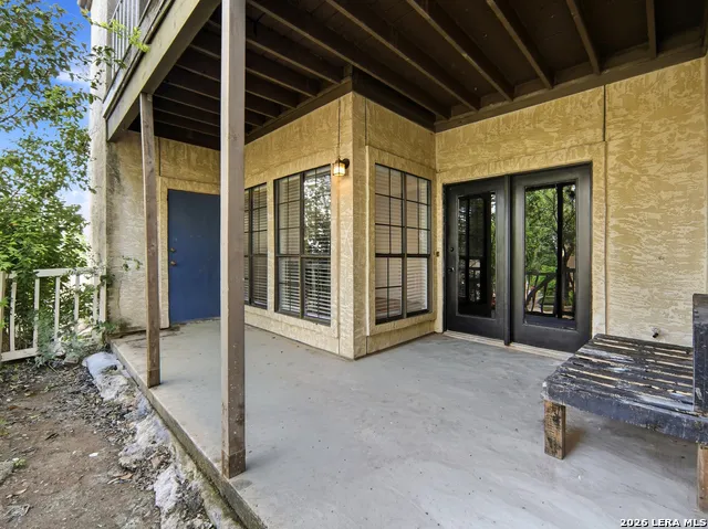 6100 Woodlake Pkwy #311 San Antonio, TX 78244