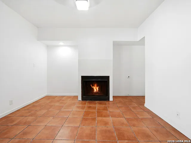 6100 Woodlake Pkwy #311 San Antonio, TX 78244