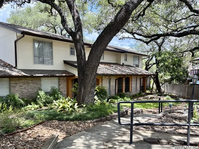 8915 Datapoint Dr #44B San Antonio, TX 78229