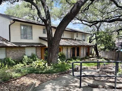 8915 Datapoint Dr #44B