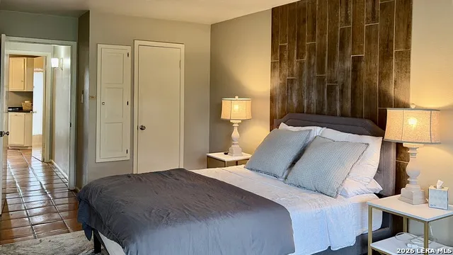 8915 Datapoint Dr #44B San Antonio, TX 78229
