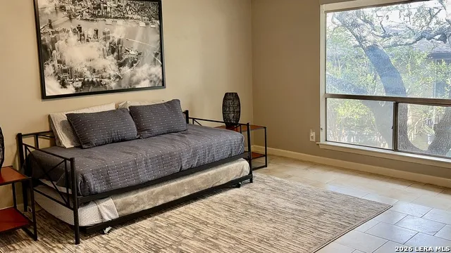 8915 Datapoint Dr #44B San Antonio, TX 78229