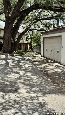 8915 Datapoint Dr #44B San Antonio, TX 78229