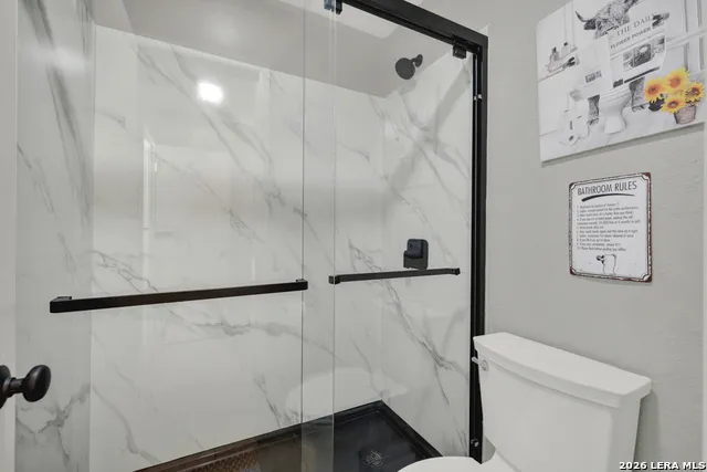 1033 Parkview #APT G41 Canyon Lake, TX 78133