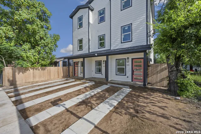 726 ARTHUR ST San Antonio, TX 78202