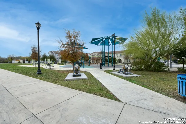 726 ARTHUR ST San Antonio, TX 78202