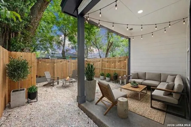 726 ARTHUR ST San Antonio, TX 78202