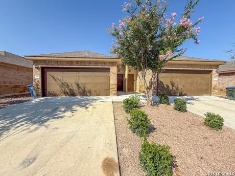 340342 EMMA DR