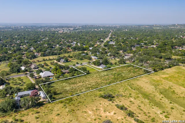328 Morning Glory Dr Fredericksburg, TX 78624