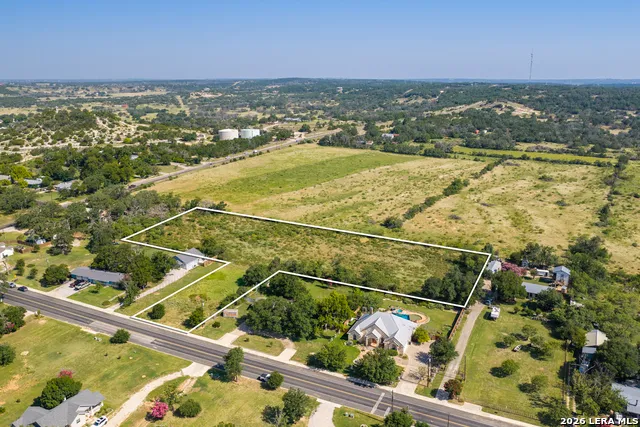328 Morning Glory Dr Fredericksburg, TX 78624
