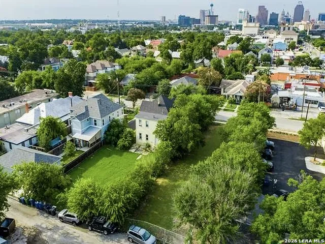 313 E Locust San Antonio, TX 78212