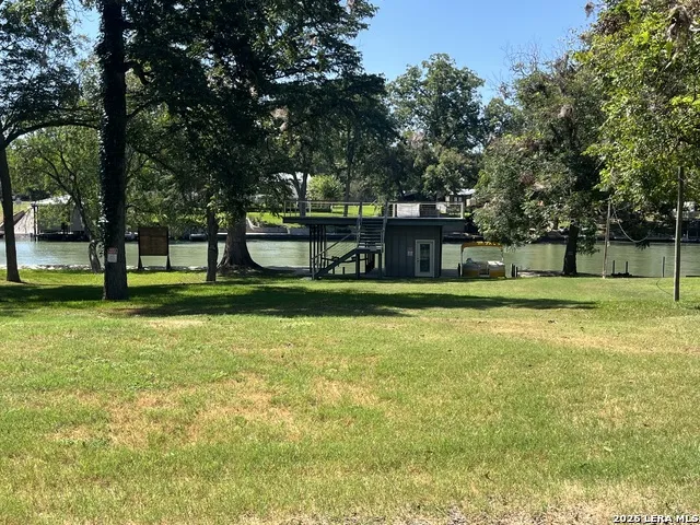 1165 Ethel Seguin, TX 78155