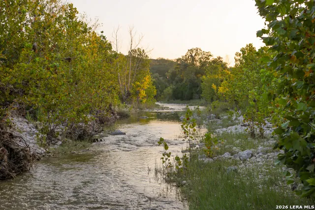 292 ACRES Robinson Road Johnson City, TX 78636