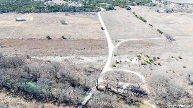 115 Moffett Medina, TX 78055