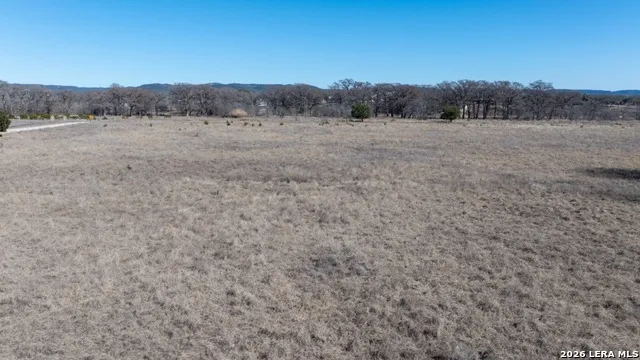 115 Moffett Medina, TX 78055