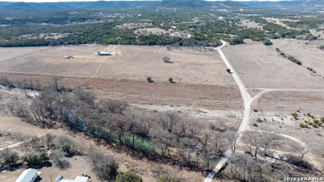 11± AC Moffett & Patterson Medina, TX 78055