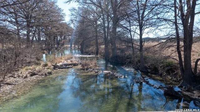 11± AC Moffett & Patterson Medina, TX 78055