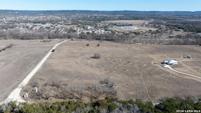 11± AC ON Moffett Rd Medina, TX 78055