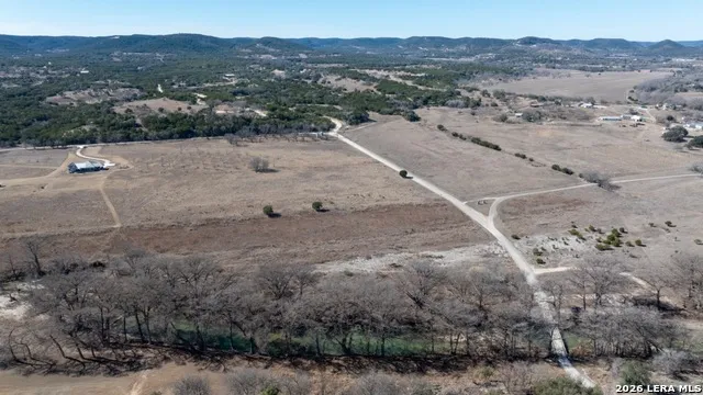 11± AC ON Moffett Rd Medina, TX 78055