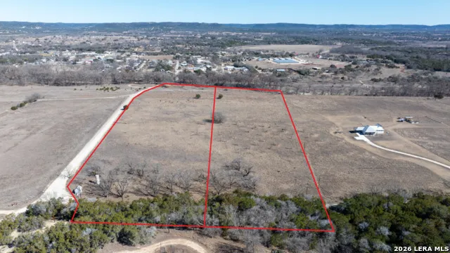 11± AC ON Moffett Rd Medina, TX 78055