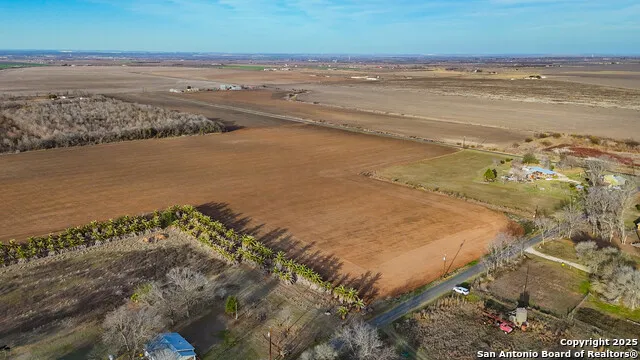 TBD (1) County Road 5702 Natalia, TX 78059