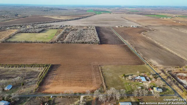 TBD (1) County Road 5702 Natalia, TX 78059