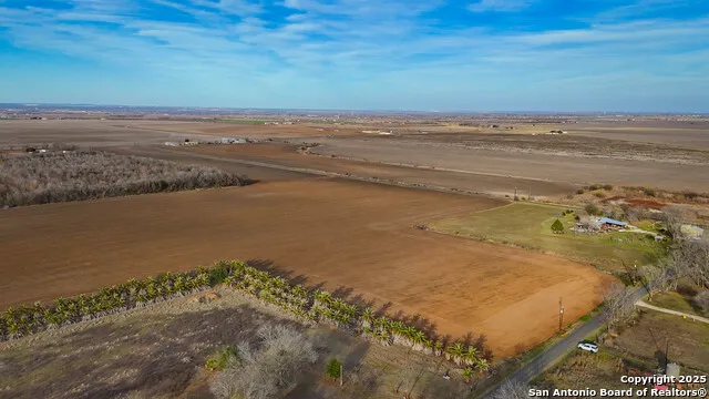 TBD (1) County Road 5702 Natalia, TX 78059