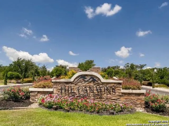23111 NORFOLK CYN San Antonio, TX 78255