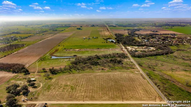 11038 County Road 584 LaCoste, TX 78039