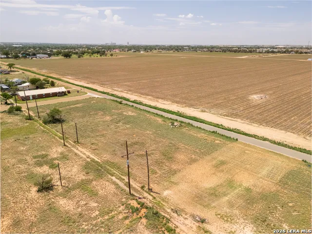 3606 E Broadway Lubbock, TX 79403