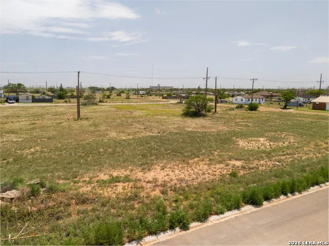 3606 E Broadway Lubbock, TX 79403