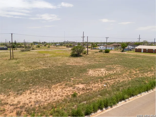 3606 E Broadway Lubbock, TX 79403