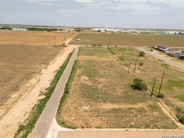 3606 E Broadway Lubbock, TX 79403