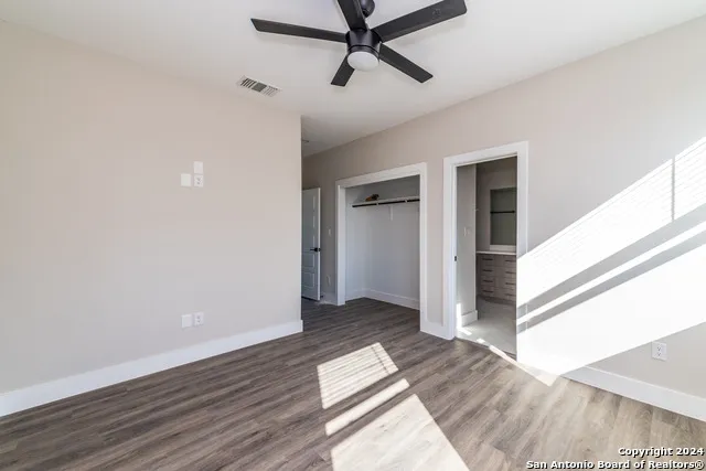 1618 W LAWNDALE DR Unit 10 San Antonio, TX 78209