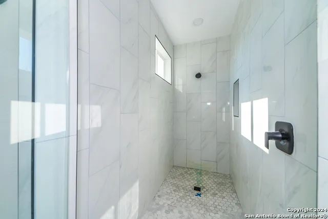 1618 W LAWNDALE DR Unit 10 San Antonio, TX 78209