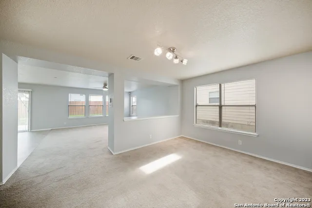 2527 BUTTERFLY BAY San Antonio, TX 78245