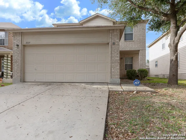 2527 BUTTERFLY BAY San Antonio, TX 78245
