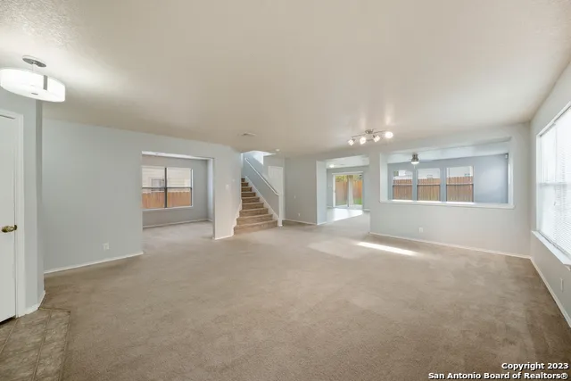 2527 BUTTERFLY BAY San Antonio, TX 78245