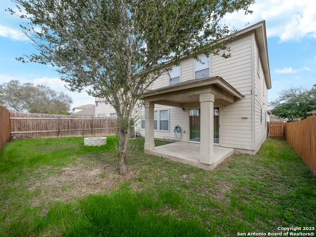2527 BUTTERFLY BAY San Antonio, TX 78245