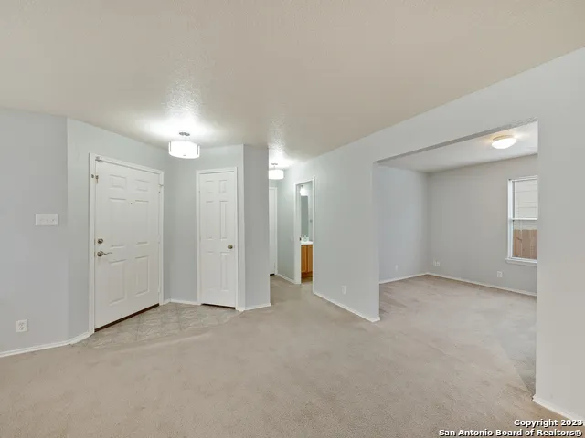 2527 BUTTERFLY BAY San Antonio, TX 78245