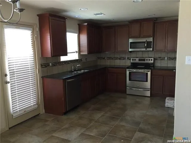 2240 Hawk New Braunfels, TX 78130