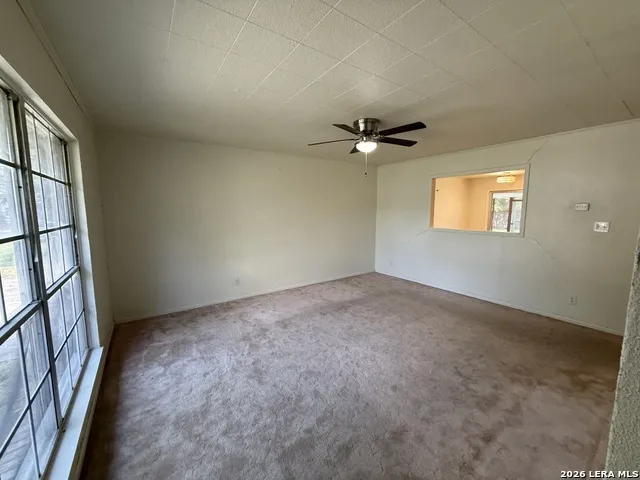 4102 KIRBY DR Kirby, TX 78219
