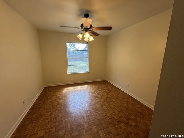 4102 KIRBY DR Kirby, TX 78219